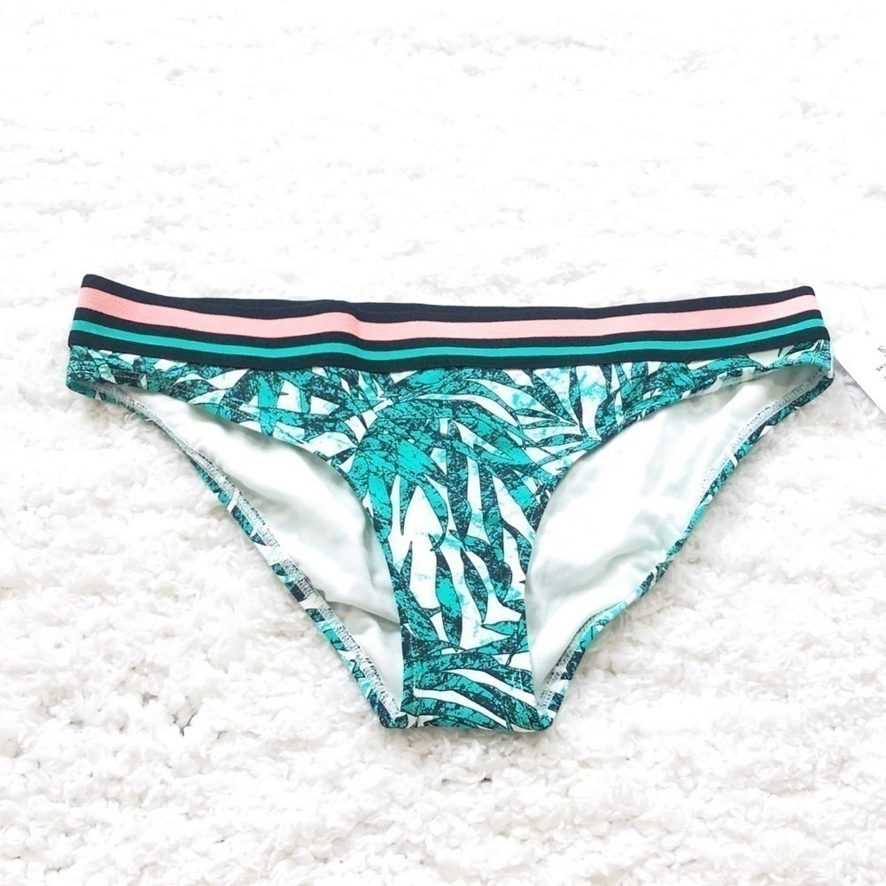 🆕 Skye Pearl Palm Hipster bikini bottoms large